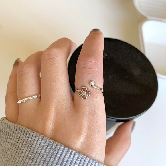Clover ring, cz ring, silver stacking ring, silver clover ring silver ring - Picture 5 of 7
